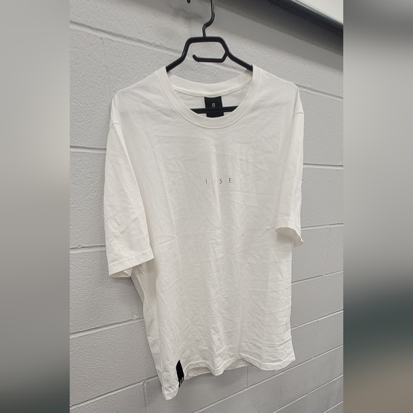 IISE T-Shirt - Picture 2 of 3